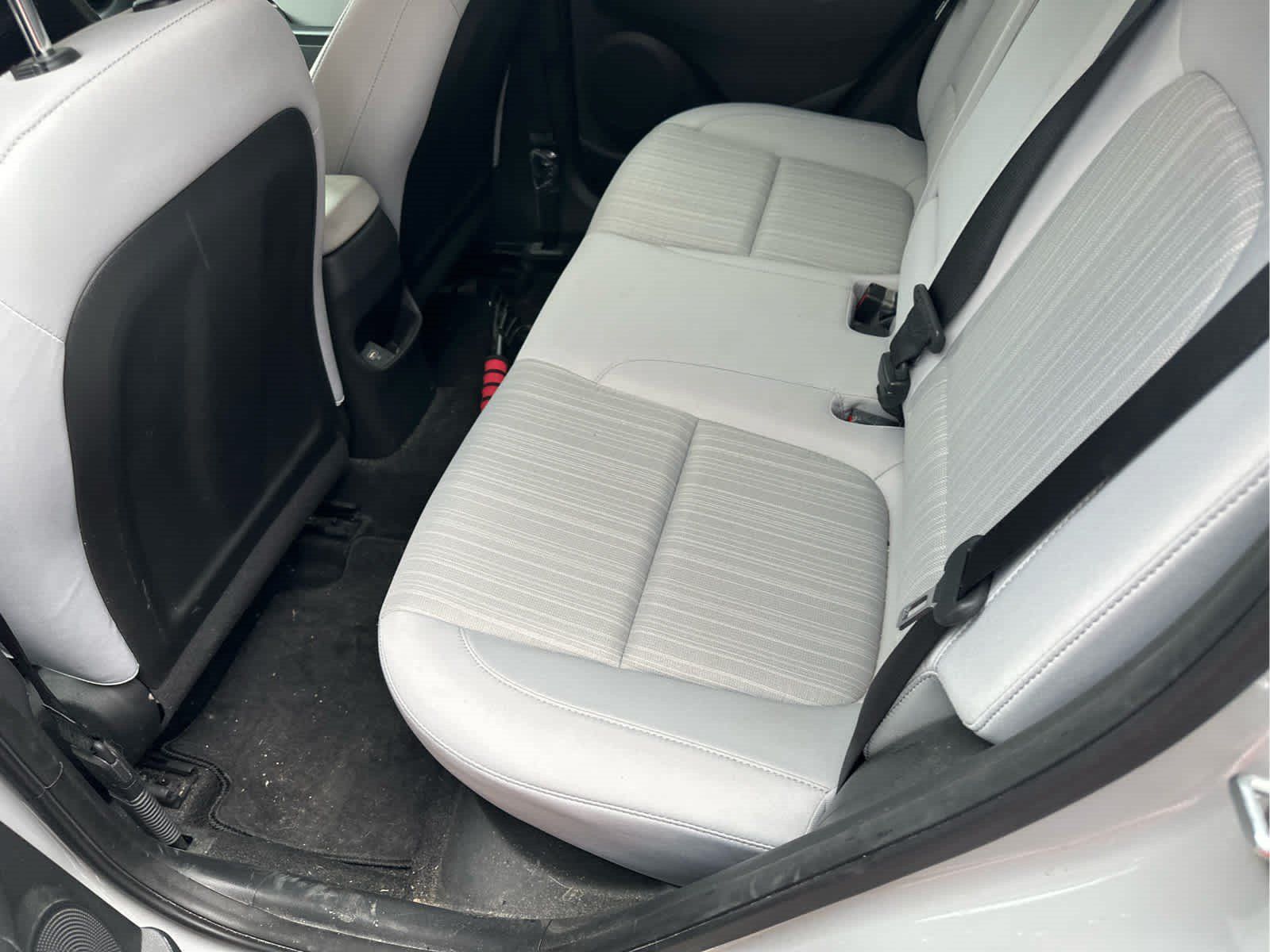 Used 2023 Hyundai Kona SEL AWD/4WD image 3