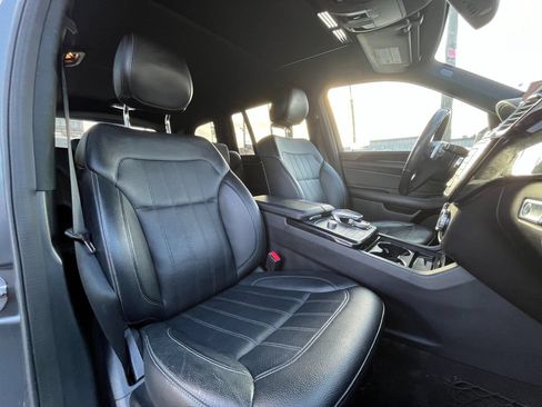 Used 2019 Mercedes-Benz GLS 450 4MATIC image 18