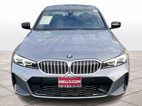 Used 2025 BMW 330i xDrive Sedan image 3