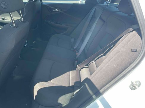 Used 2023 Chevrolet Malibu LT w/ Driver Confidence Package FWD image 15