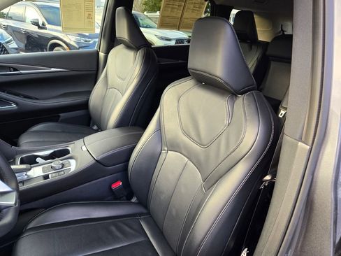 Certified 2025 INFINITI QX60 Luxe AWD/4WD image 15