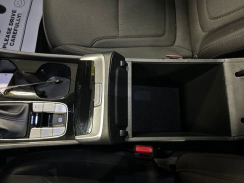 Used 2025 Hyundai Tucson SEL FWD image 19