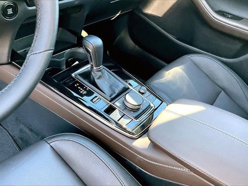 Certified 2025 MAZDA CX-30 AWD 2.5 S w/ Premium Package image 10