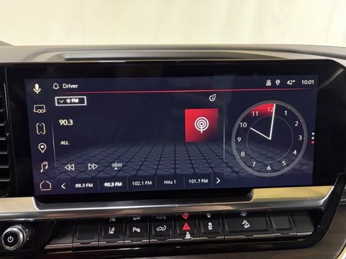 Used 2025 GMC Sierra 2500 SLT w/ SLT Premium Package image 38