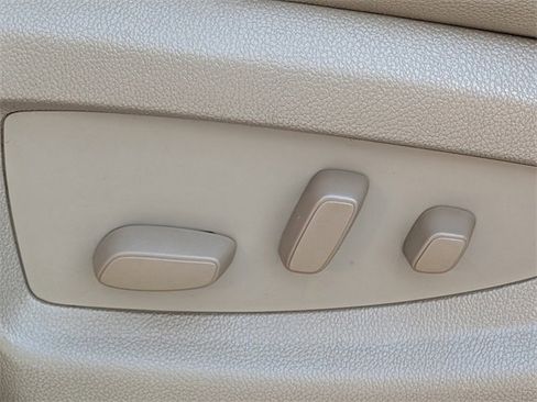 Used 2015 Chevrolet Silverado 3500 LTZ w/ Duramax Plus Package image 18