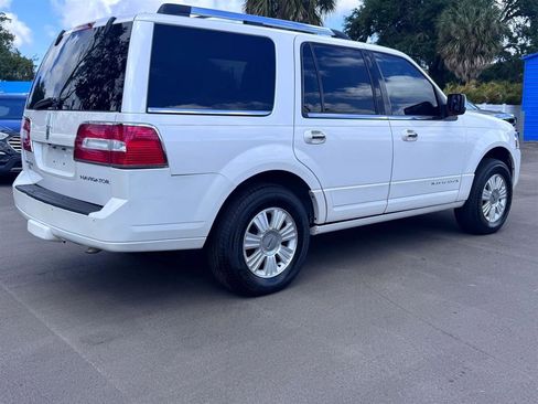 Used 2014 Lincoln Navigator 4WD w/ Equipment Group 101A image 7