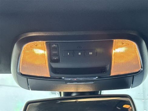 Used 2023 Dodge Charger Scat Pack image 19