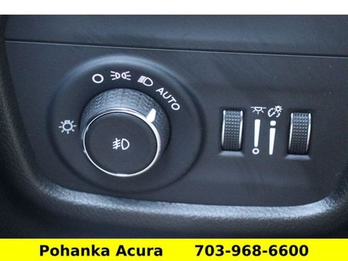 Used 2021 Jeep Grand Cherokee L Limited AWD/4WD image 14