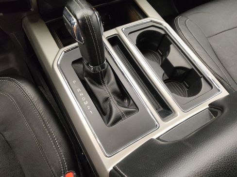 Used 2015 Ford F150 Lariat AWD/4WD image 26