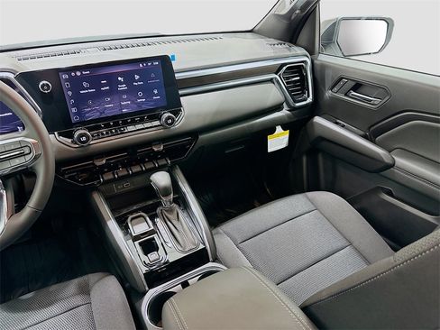 New 2026 GMC Canyon Elevation w/ Convenience Package image 24