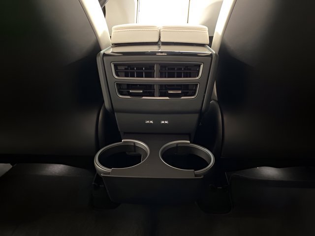 Used 2018 Tesla Model X 75D AWD/4WD image 38