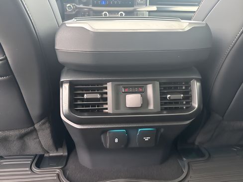 New 2025 Ford F150 Raptor AWD/4WD image 17