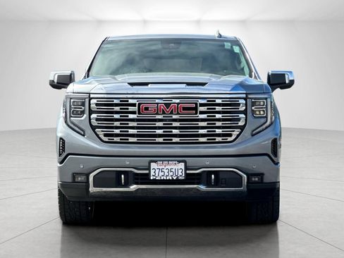Used 2023 GMC Sierra 1500 Denali w/ Denali Reserve Package AWD/4WD image 8
