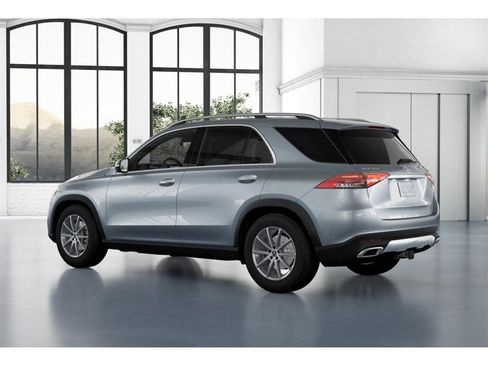 Used 2024 Mercedes-Benz GLE 350 4MATIC image 30