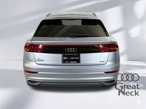 Used 2022 Audi Q8 Premium w/ Convenience Package image 22