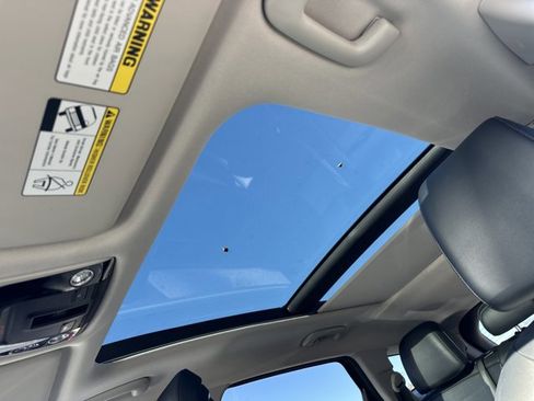 Used 2023 Kia Sportage SX image 38