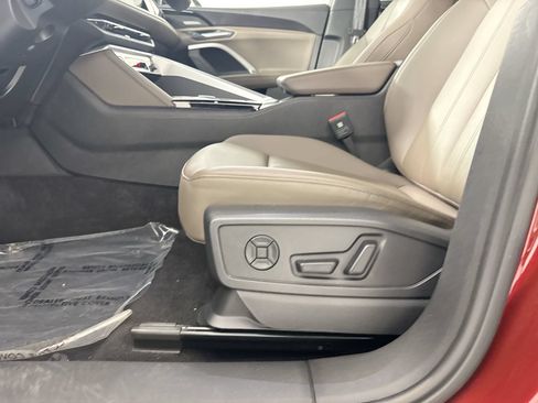 Used 2025 Audi Q5 Premium Plus w/ Premium Plus AWD/4WD image 21