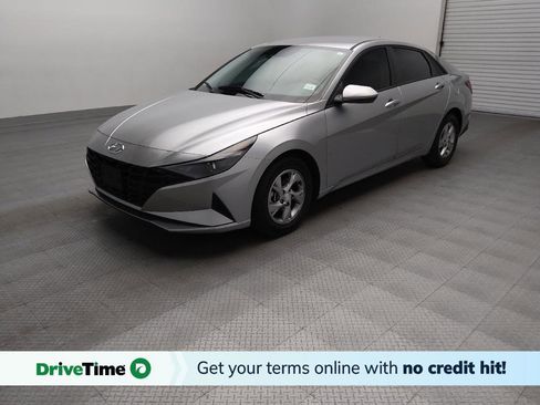 Used 2022 Hyundai Elantra SE w/ Cargo Package image 1