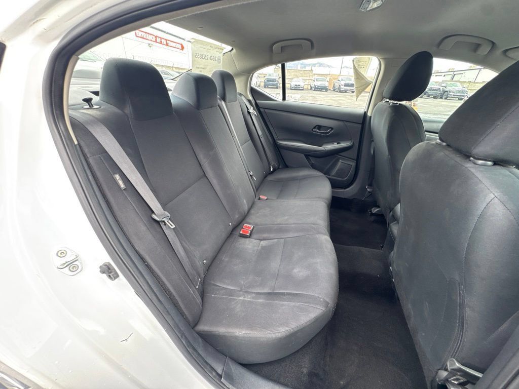 Used 2024 Nissan Sentra S FWD image 21