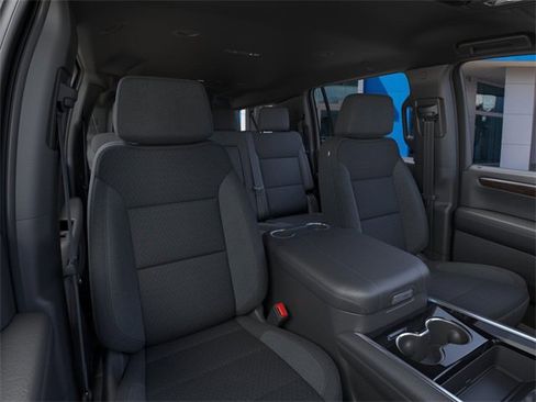 New 2026 Chevrolet Suburban LS image 17