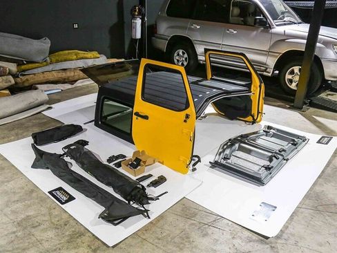 Used 2019 Jeep Wrangler Unlimited Sahara image 42