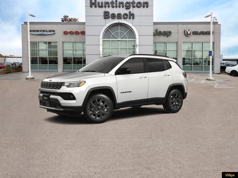 New 2026 Jeep Compass Latitude image 2