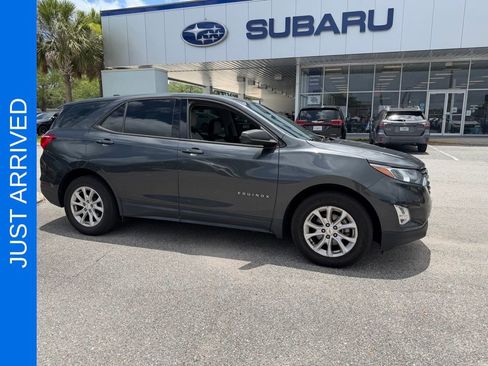 Used 2018 Chevrolet Equinox LS FWD image 1