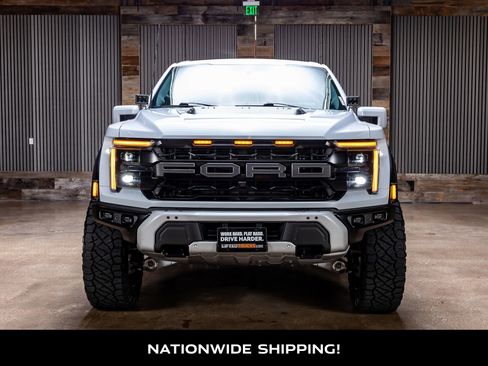 Used 2025 Ford F150 Raptor AWD/4WD image 4