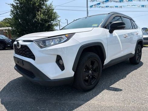 Used 2021 Toyota RAV4 XLE AWD/4WD image 1