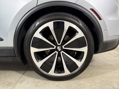 Certified 2025 Porsche Macan 4 Electric image 14