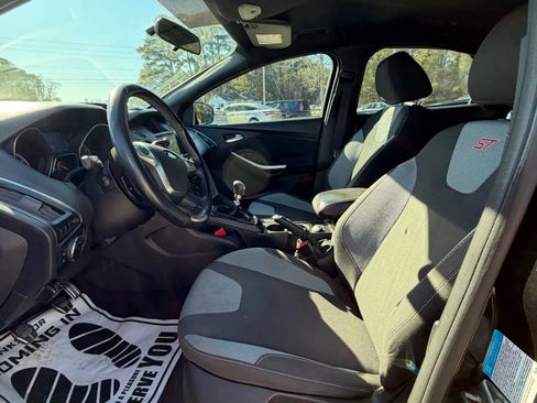 Used 2013 Ford Focus ST image 9