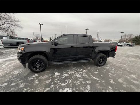 Certified 2022 Chevrolet Colorado Z71 w/ Trail Boss Package image 5
