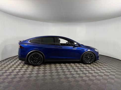 Used 2023 Tesla Model X Standard Range image 5