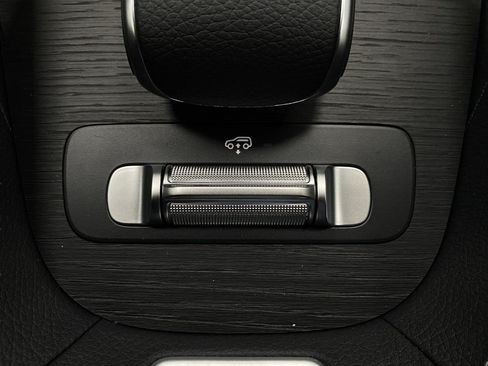 New 2026 Mercedes-Benz GLS 450 4MATIC image 67