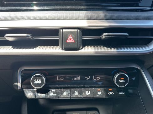 Used 2023 Kia K5 GT-Line w/ GT-Line Premium Package FWD image 24