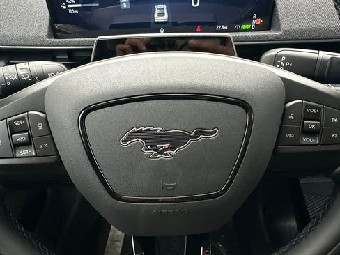 New 2025 Ford Mustang Mach-E Premium image 23