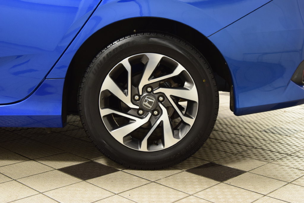 Used 2018 Honda Civic EX image 21