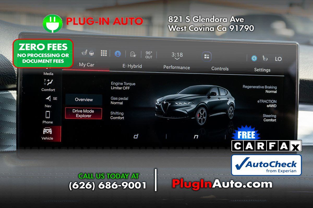 Used 2024 Alfa Romeo Tonale Veloce w/ Premium Interior Package AWD/4WD image 33