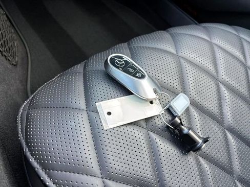 Used 2024 Mercedes-Benz S 580 4MATIC Sedan image 32