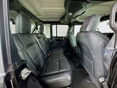New 2025 Jeep Wrangler Unlimited Sport image 27
