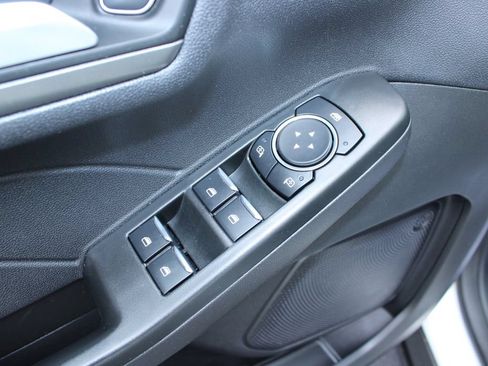 Used 2024 Ford Escape SE FWD image 28