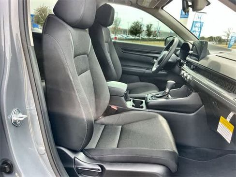 Certified 2026 Honda CR-V EX image 12