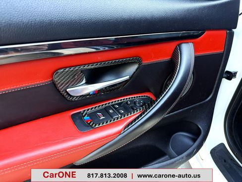 Used 2018 BMW M4 Coupe RWD image 29