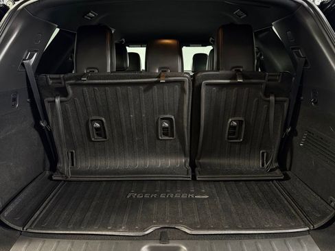 Used 2024 Nissan Pathfinder Rock Creek AWD/4WD image 32