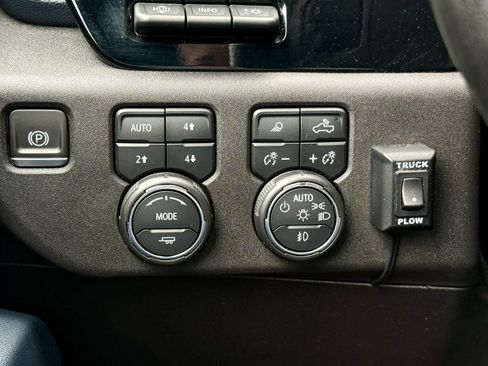Certified 2024 Chevrolet Silverado 2500 High Country w/ Technology Package AWD/4WD image 30