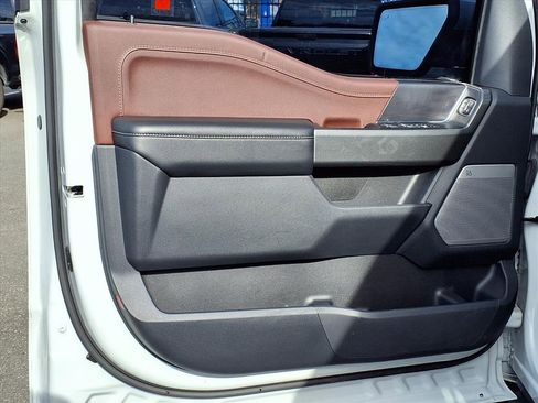 Used 2023 Ford F150 Lariat w/ Equipment Group 502A High image 30