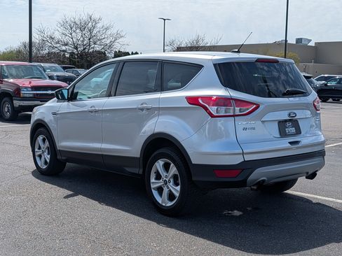 Used 2015 Ford Escape SE AWD/4WD image 3