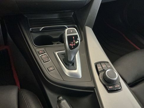 Used 2018 BMW 330i Sedan w/ Shadow Sport Edition RWD image 15
