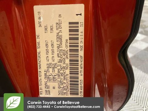 Used 2018 Toyota Tacoma TRD Sport image 26