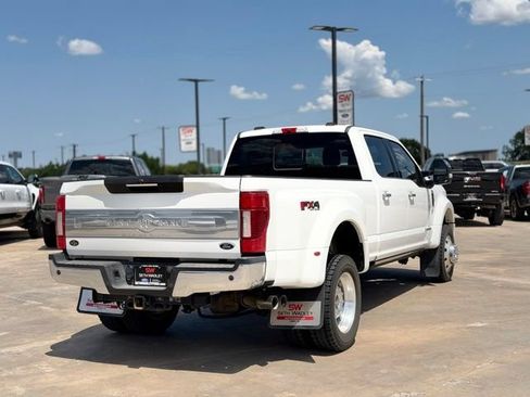 Used 2020 Ford F450 King Ranch w/ King Ranch Ultimate Package AWD/4WD image 4